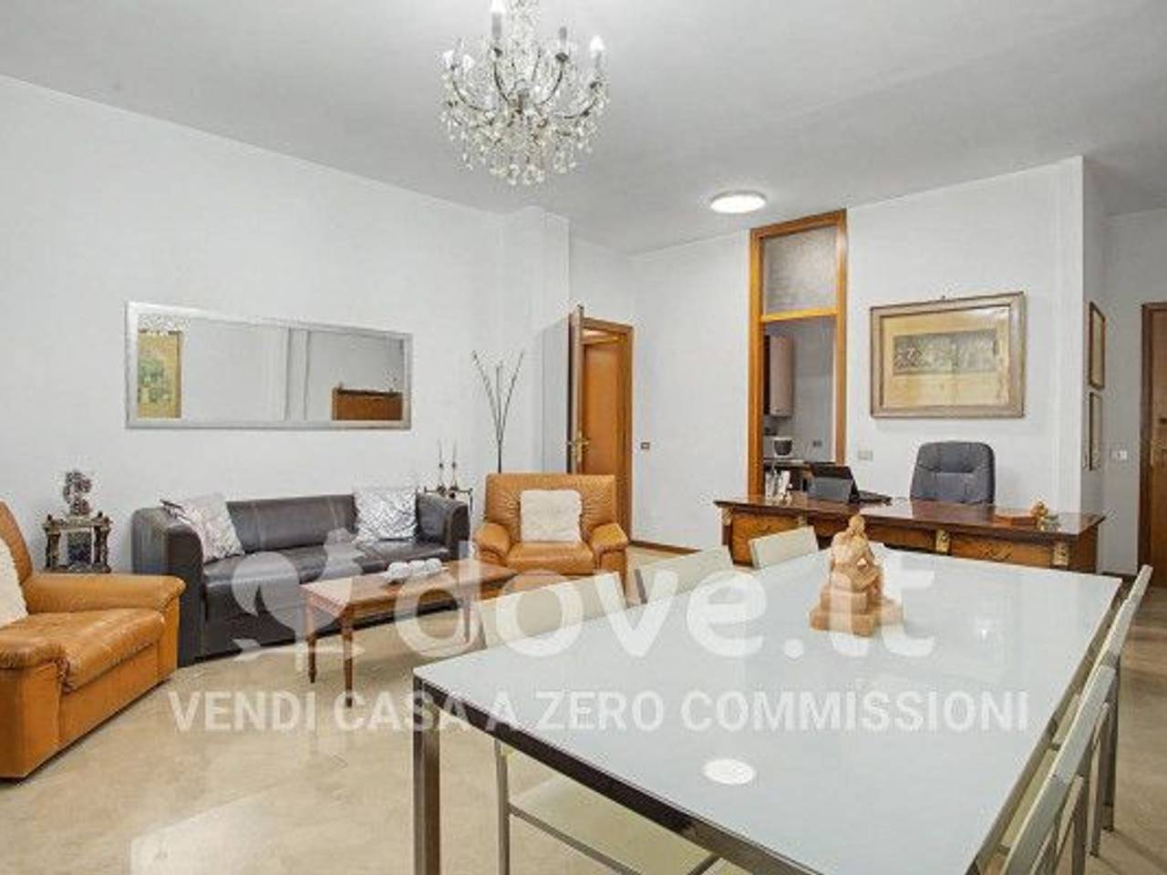 appartamento in vendita a Varese in zona Via Crispi