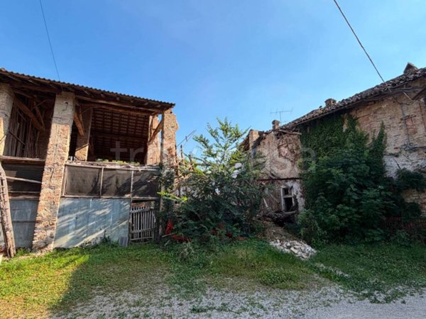 casa indipendente in vendita a Varese in zona Cartabbia
