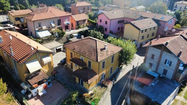 appartamento in vendita a Varese in zona San Fermo