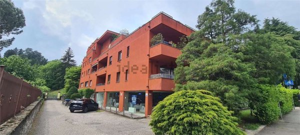 appartamento in vendita a Varese