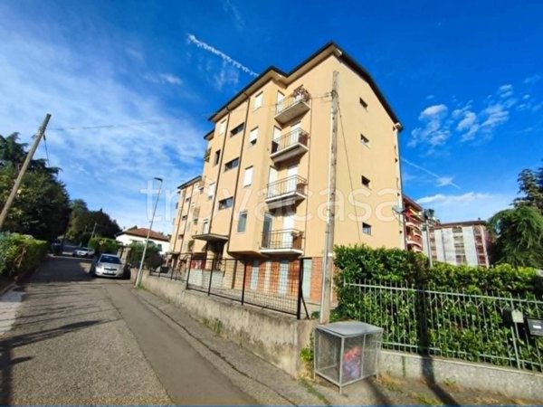 appartamento in vendita a Varese in zona Bobbiate
