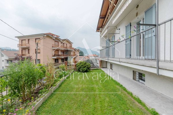 casa indipendente in vendita a Varese in zona Biumo