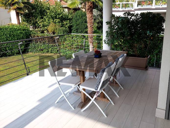 casa indipendente in vendita a Varese