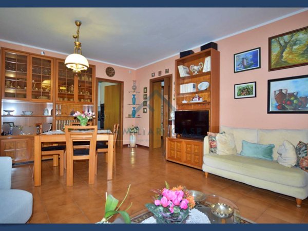 appartamento in vendita a Varese in zona Viale Belforte