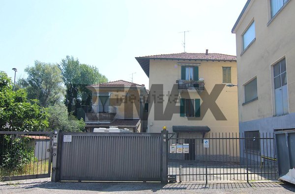 appartamento in vendita a Varese in zona Viale Valganna