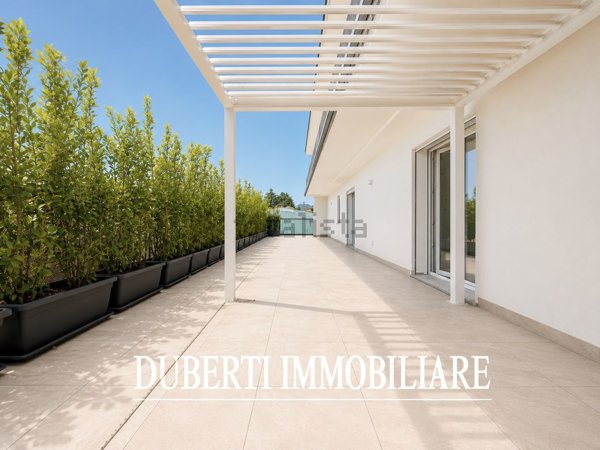 appartamento in vendita a Varese in zona Viale Borri