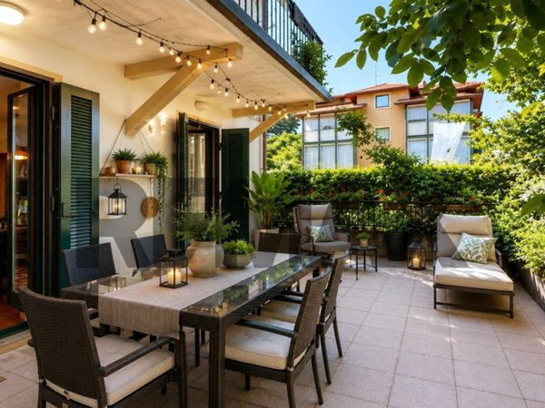 casa indipendente in vendita a Varese in zona Viale Belforte