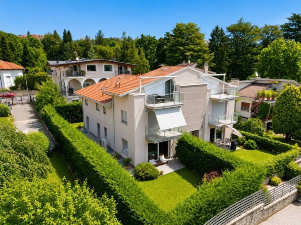 appartamento in vendita a Varese in zona Masnago