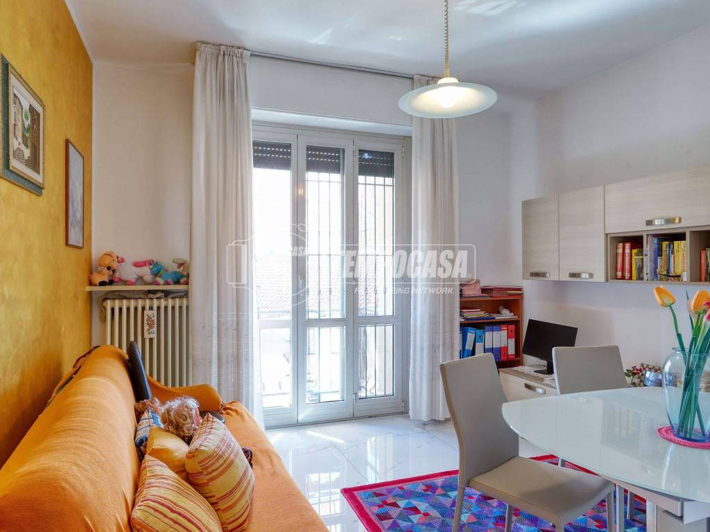 appartamento in vendita a Varese in zona Viale Belforte