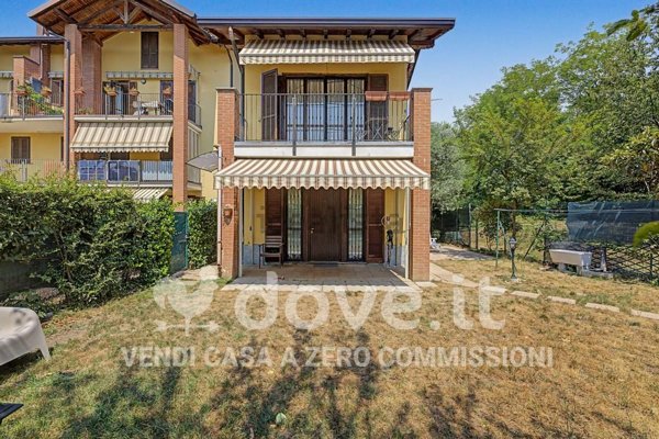 casa indipendente in vendita a Varese in zona Ippodromo