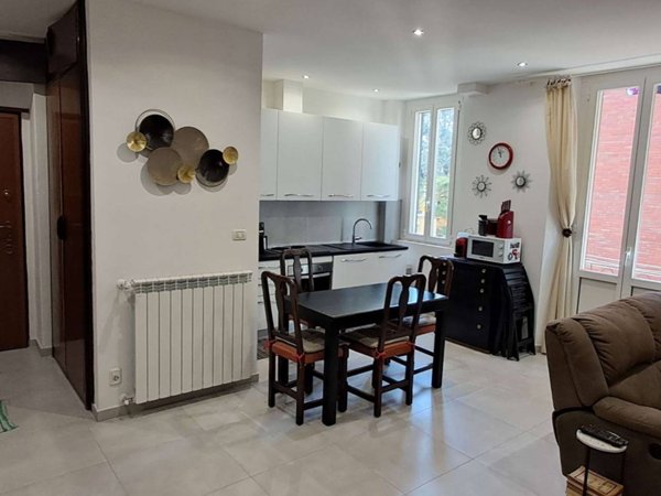 appartamento in vendita a Varese in zona Centro Città
