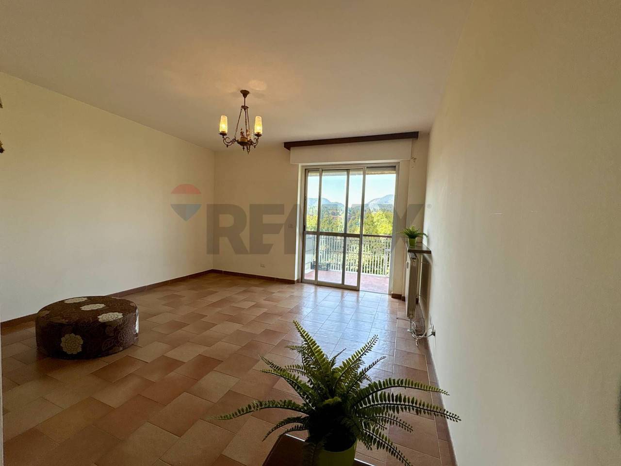 appartamento in vendita a Varese in zona Viale Aguggiari