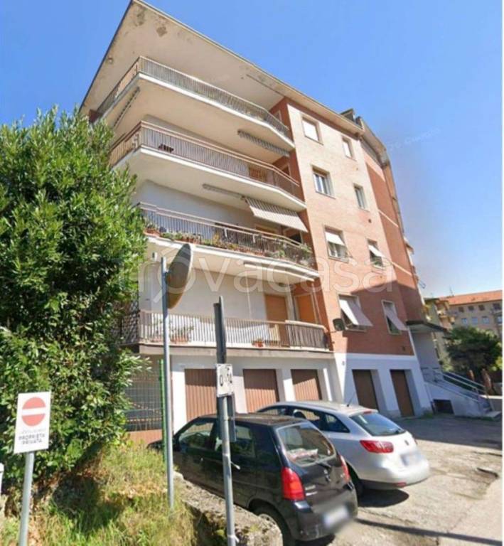 appartamento in vendita a Varese