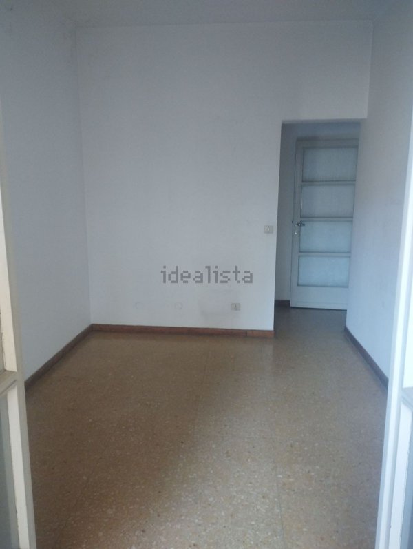 ufficio in vendita a Varese in zona Centro Città