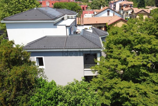 appartamento in vendita a Varese