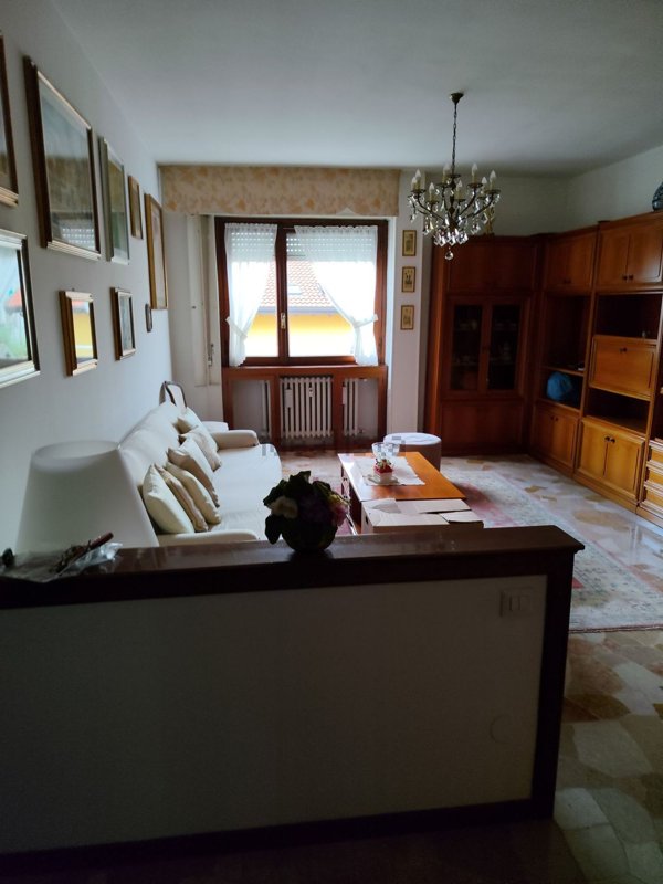 appartamento in vendita a Varese in zona Viale Belforte