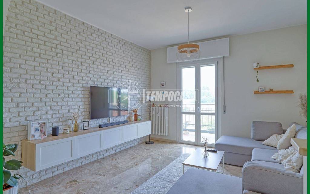 appartamento in vendita a Varese in zona Viale Belforte