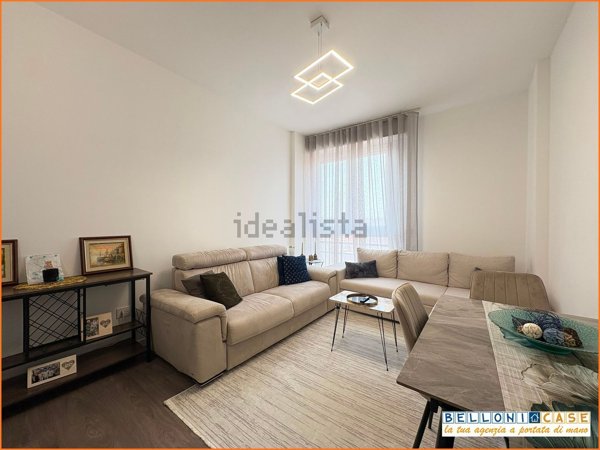 appartamento in vendita a Varese in zona Centro Città