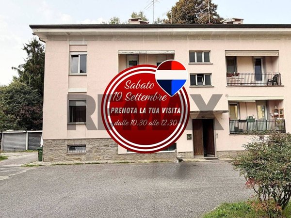 appartamento in vendita a Varese in zona Brunella