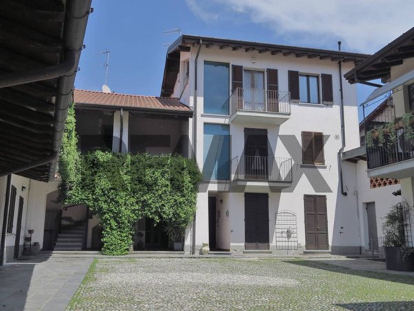 appartamento in vendita a Varese in zona Bobbiate