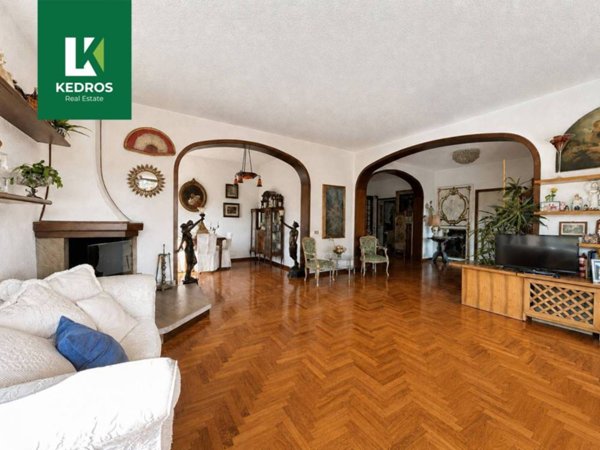 casa indipendente in vendita a Varese in zona Masnago
