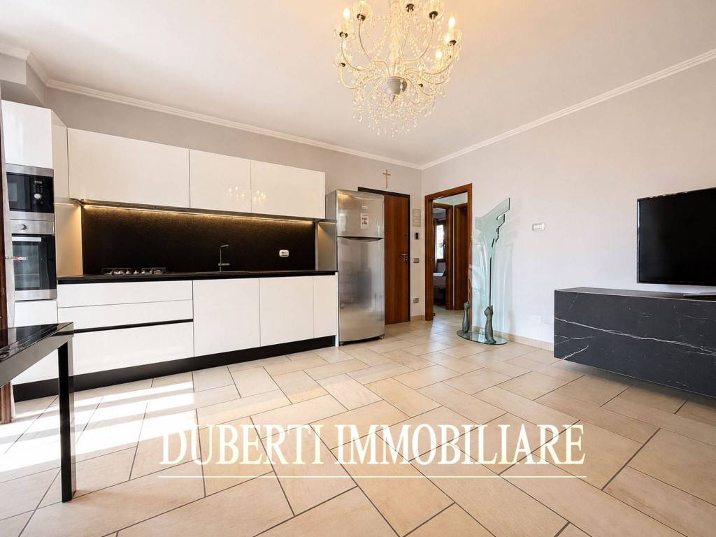 appartamento in vendita a Varese in zona Viale Belforte