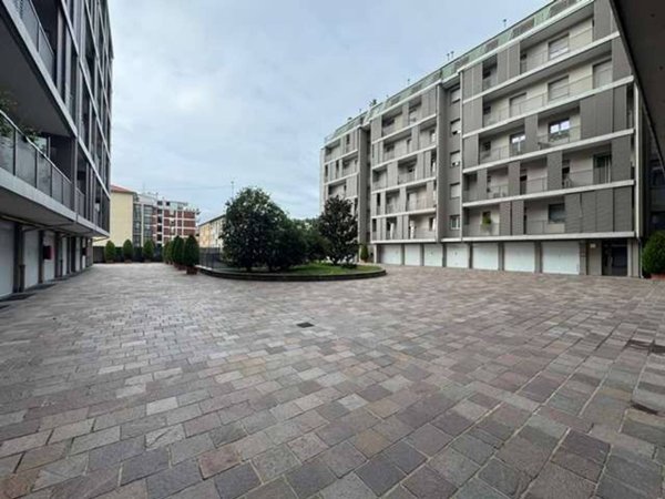 appartamento in vendita a Varese in zona Ippodromo