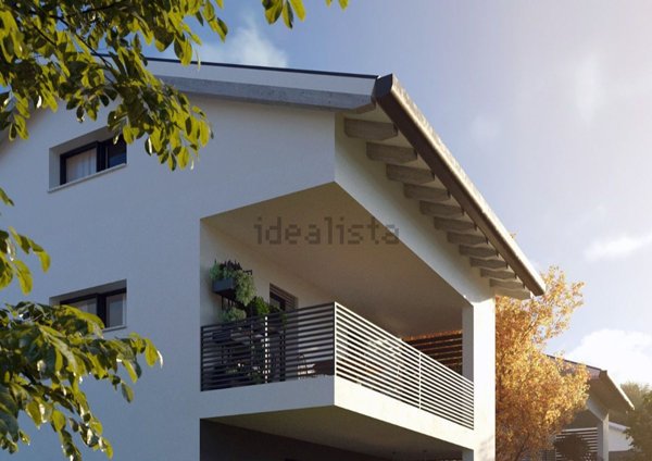 casa indipendente in vendita a Varese in zona Bobbiate