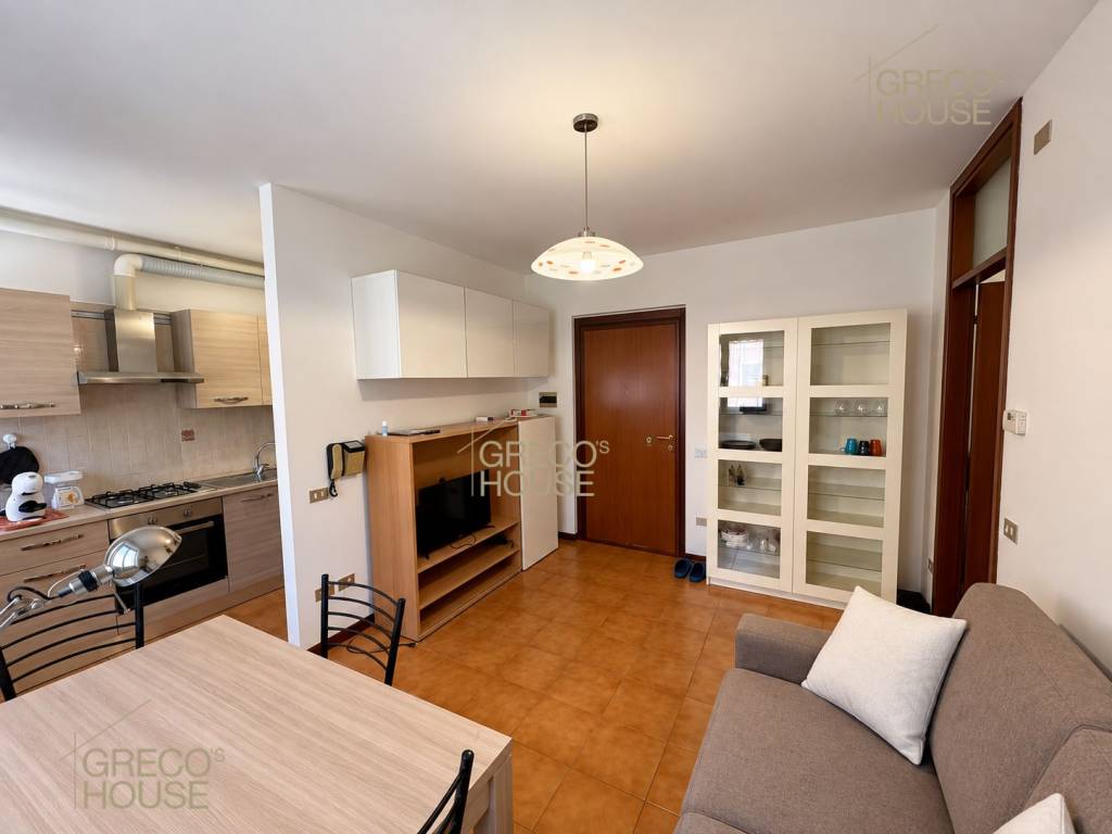 appartamento in vendita a Varese in zona Viale Borri