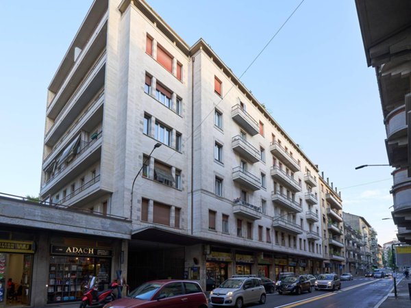 appartamento in vendita a Varese in zona Centro Città