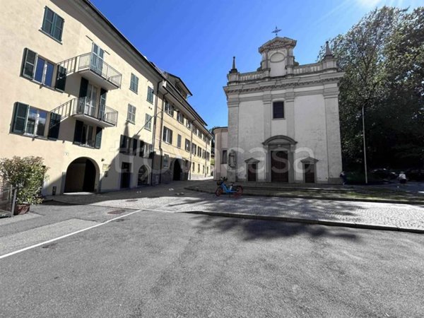 appartamento in vendita a Varese in zona Centro Città