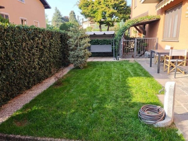 appartamento in vendita a Varese in zona Bizzozero