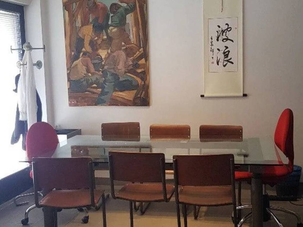 ufficio in vendita a Varese in zona Biumo