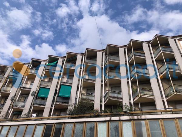 ufficio in vendita a Varese in zona Centro Città