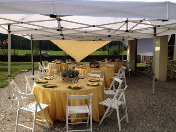 casa indipendente in vendita a Vedano Olona in zona Careno