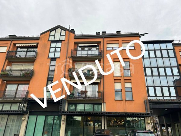 appartamento in vendita a Vedano Olona