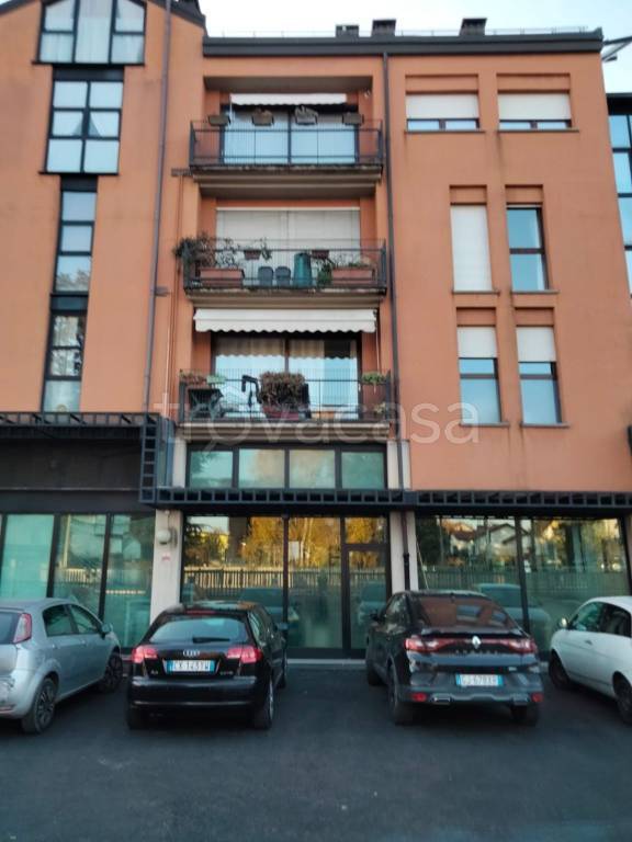 appartamento in vendita a Vedano Olona