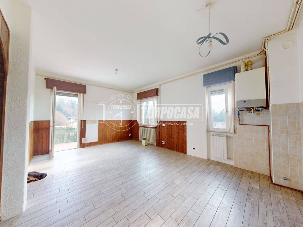 appartamento in vendita a Vedano Olona