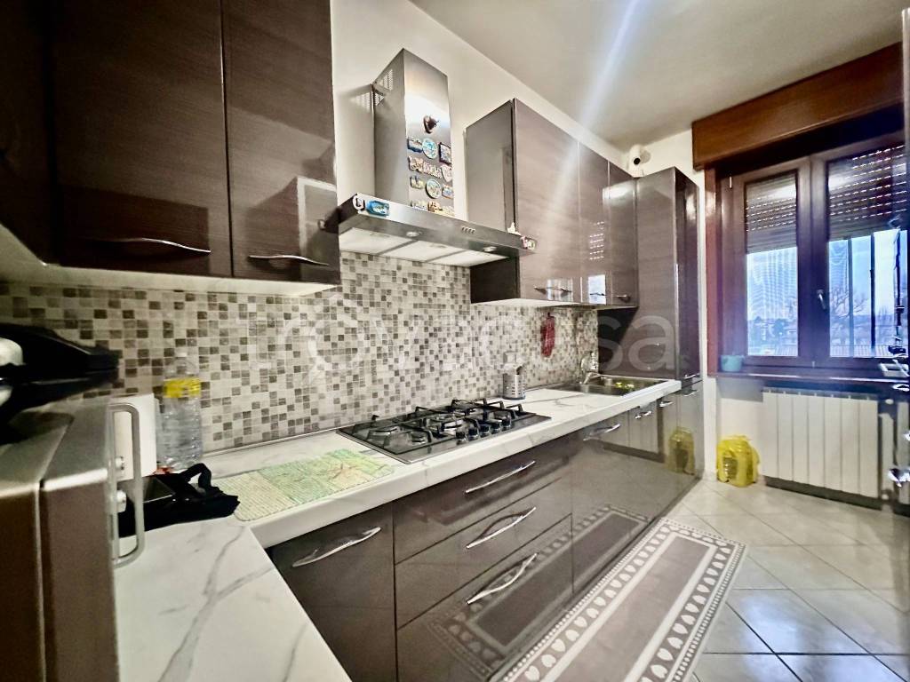 appartamento in vendita a Vedano Olona