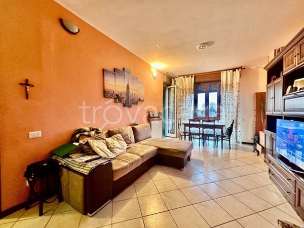 appartamento in vendita a Vedano Olona