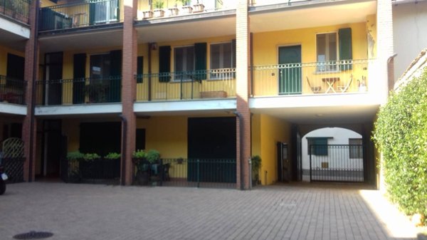 appartamento in vendita a Vedano Olona