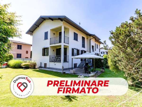 appartamento in vendita a Vedano Olona