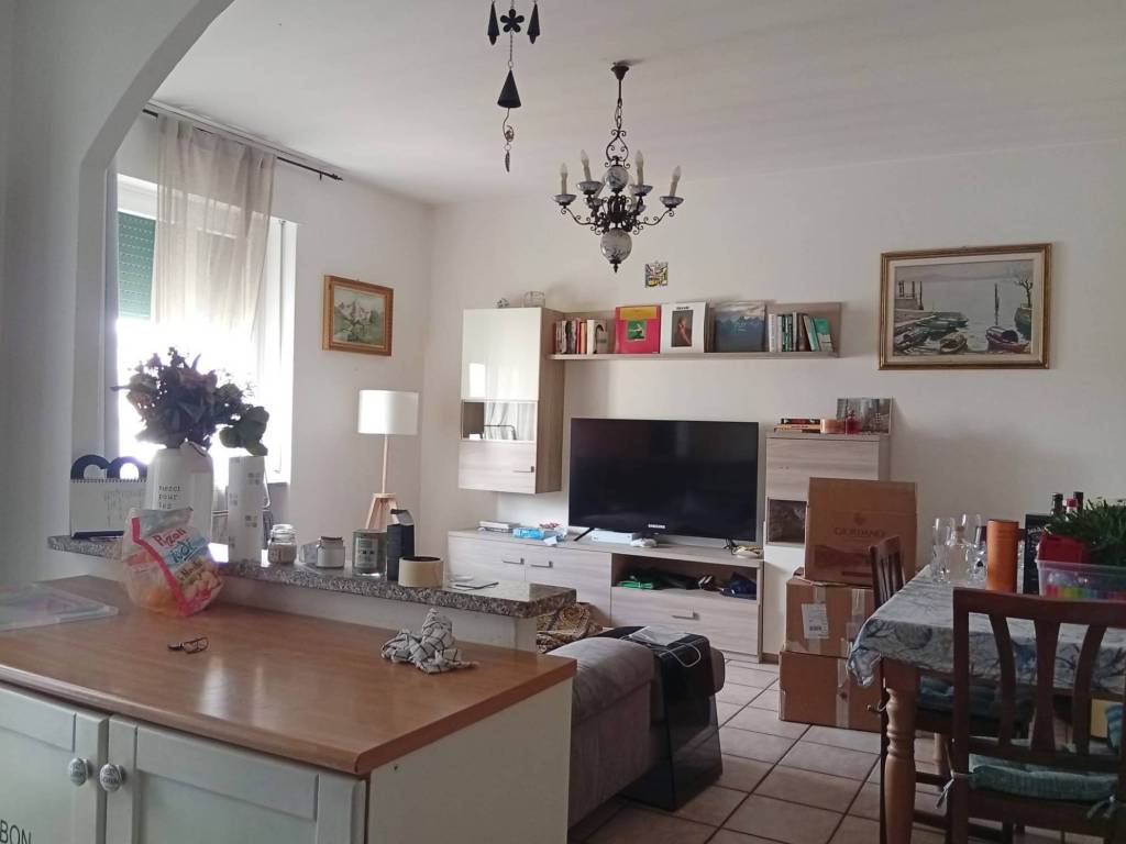 appartamento in vendita a Vedano Olona