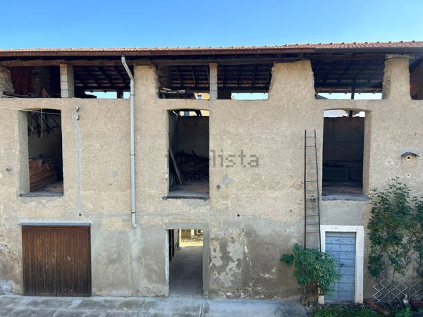 appartamento in vendita a Vedano Olona