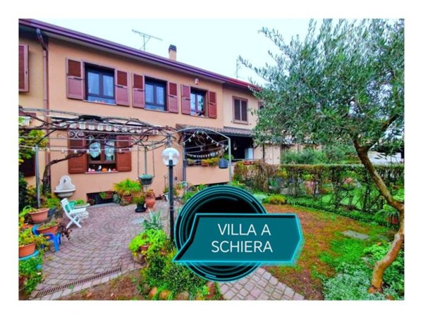 casa indipendente in vendita a Vedano Olona