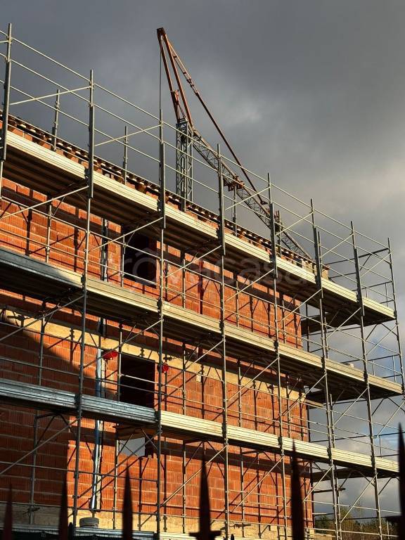 appartamento in vendita a Vedano Olona