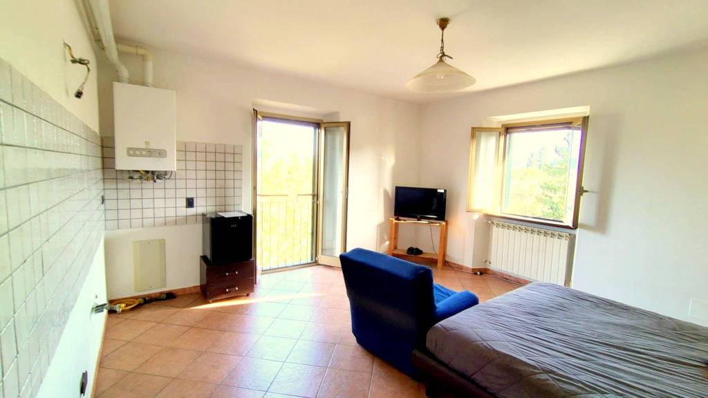 appartamento in vendita a Vedano Olona