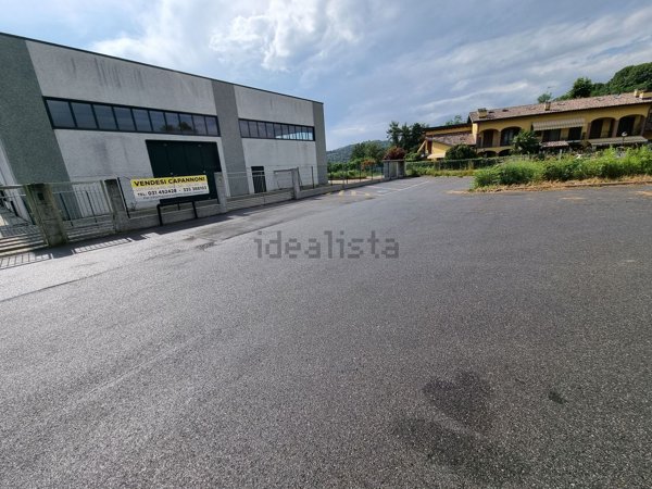 terreno edificabile in vendita a Vedano Olona