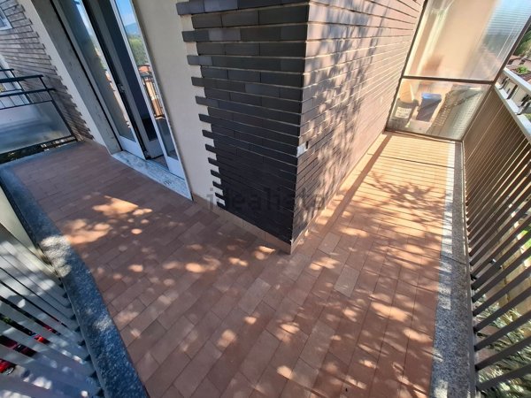 appartamento in vendita a Vedano Olona