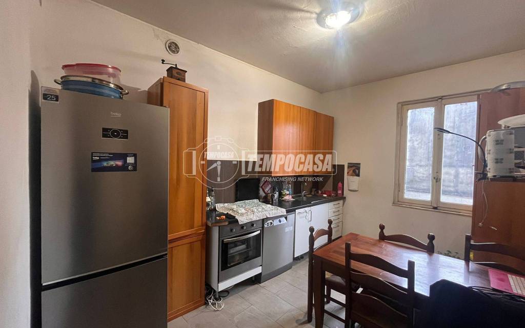 appartamento in vendita a Vedano Olona